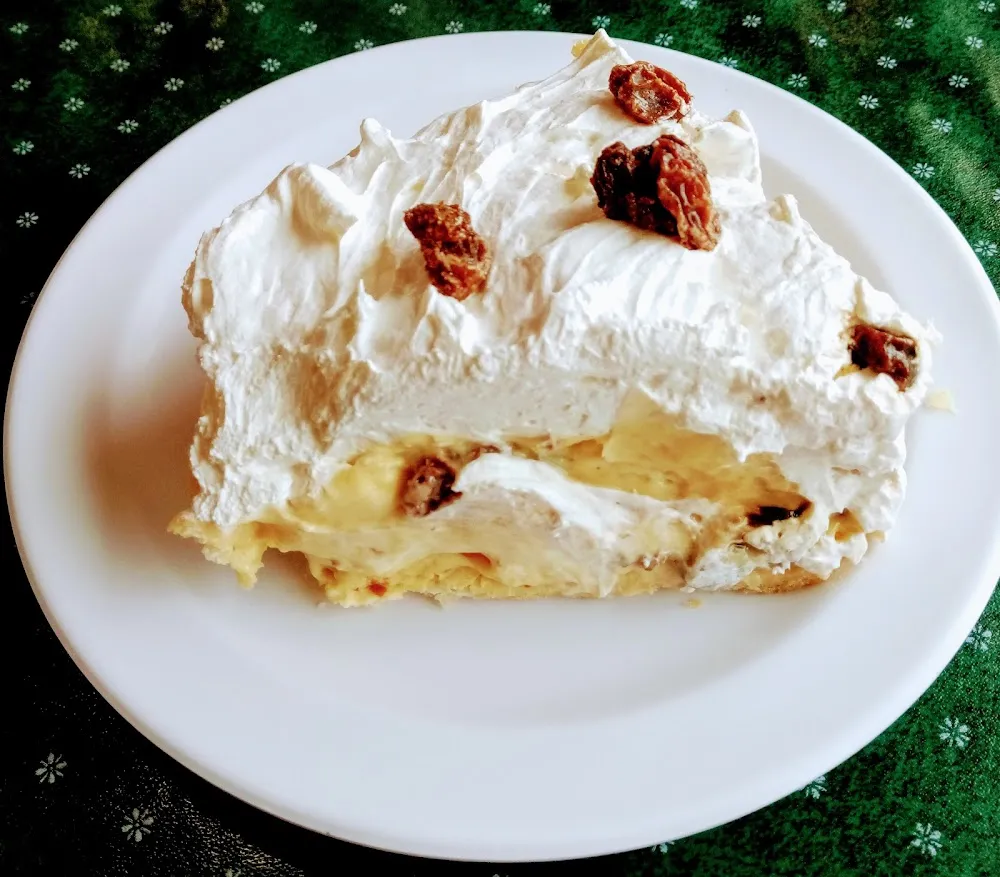 Sour Cream Raisin Pie